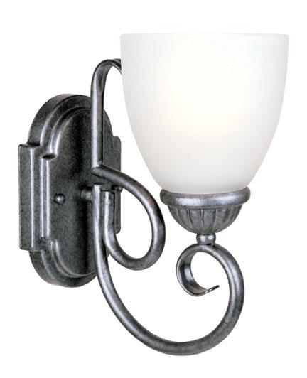 1 Light Sconce