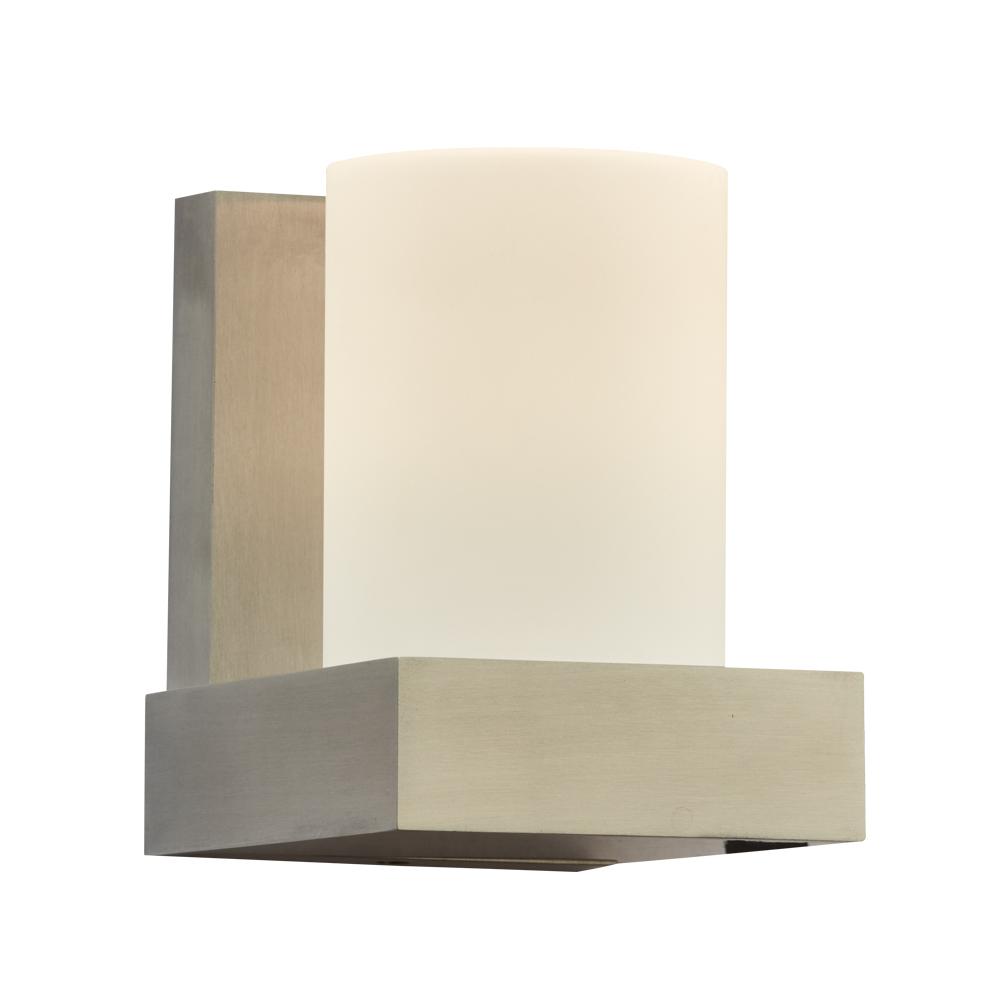 PLC1 Single light exterior light from the Breeze collection