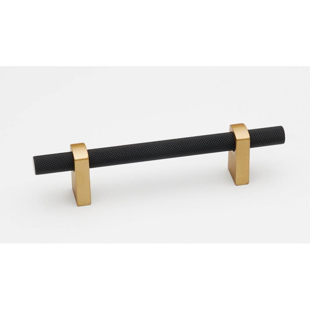 3 1-2&apos;&apos; Pull Knurled Bar