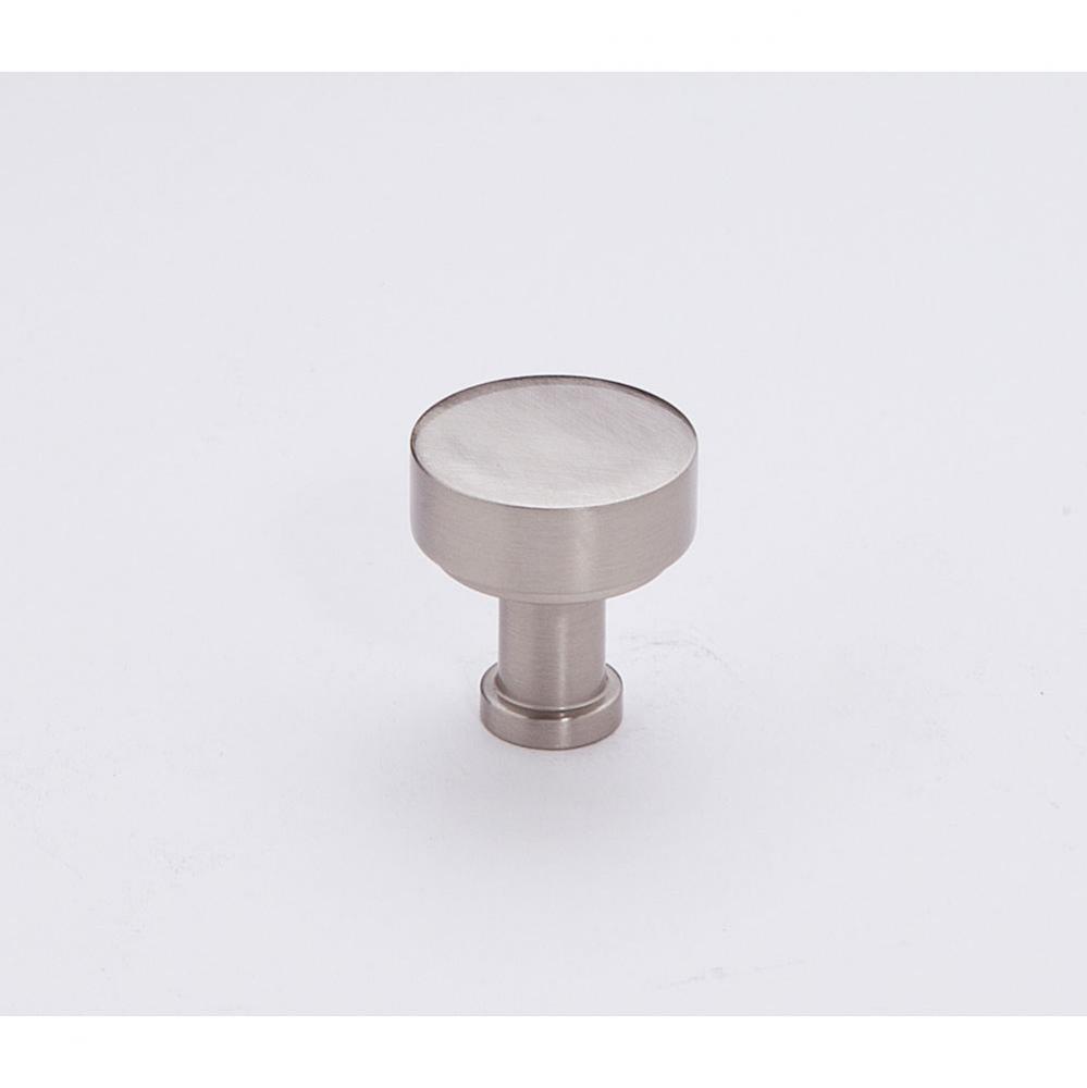 3/4&apos;&apos; Knob