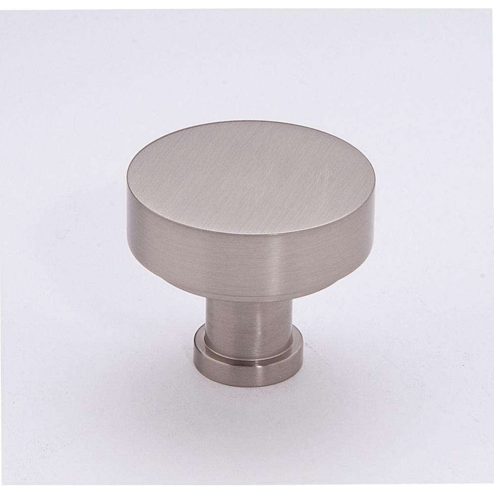 1 1/2&apos;&apos; Knob