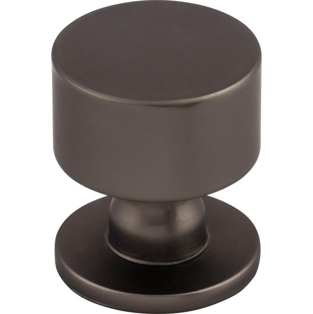 Lily Knob 1 1/8 inch Ash Gray