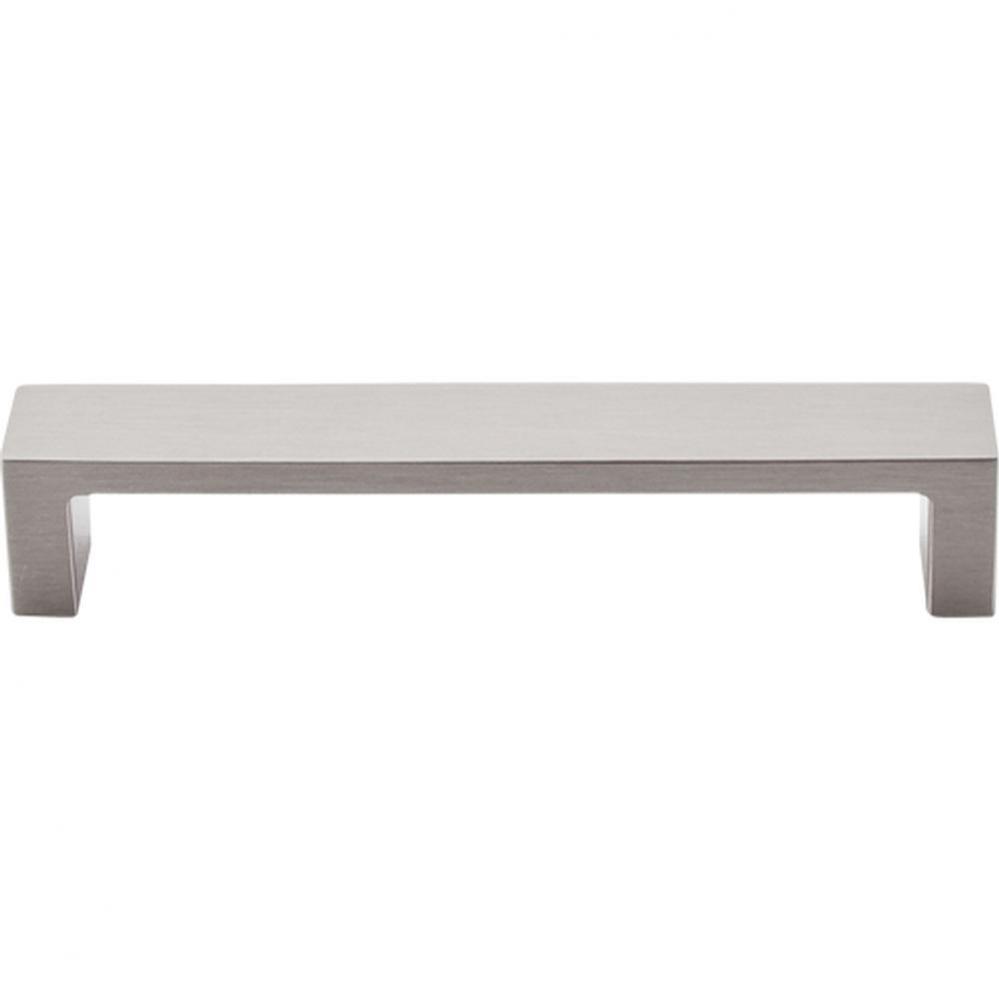 Modern Metro Pull 5 Inch (c-c) Brushed Satin Nickel