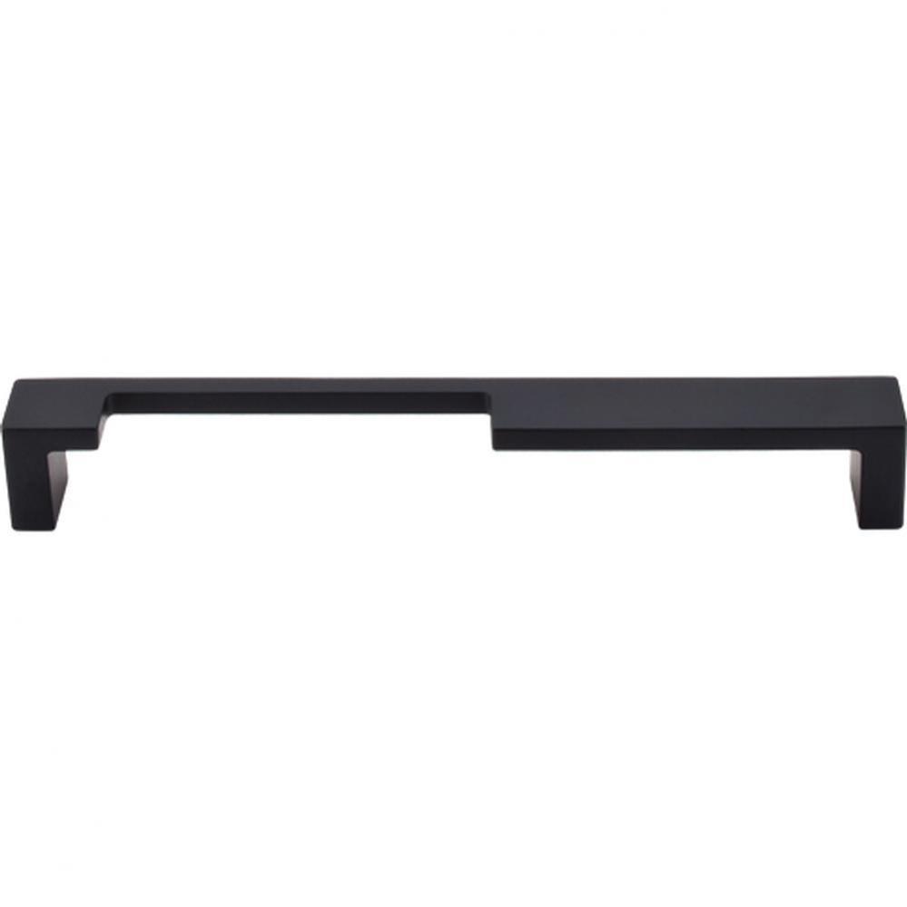 Modern Metro Notch Pull A 7 Inch (c-c) Flat Black