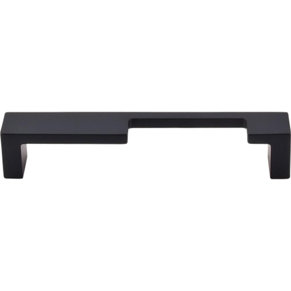 Modern Metro Notch Pull B 5 Inch (c-c) Flat Black