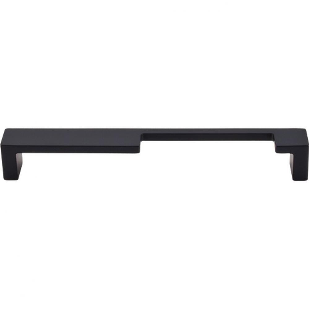 Modern Metro Notch Pull B 7 Inch (c-c) Flat Black